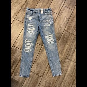 AE High Rise Soft Stretch Jeans SZ 12